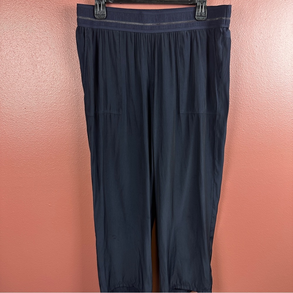 LOLA & SOPHIE D-SATIN CROPPED JOGGER Size large pull on color nightwatch - Picture 4 of 10